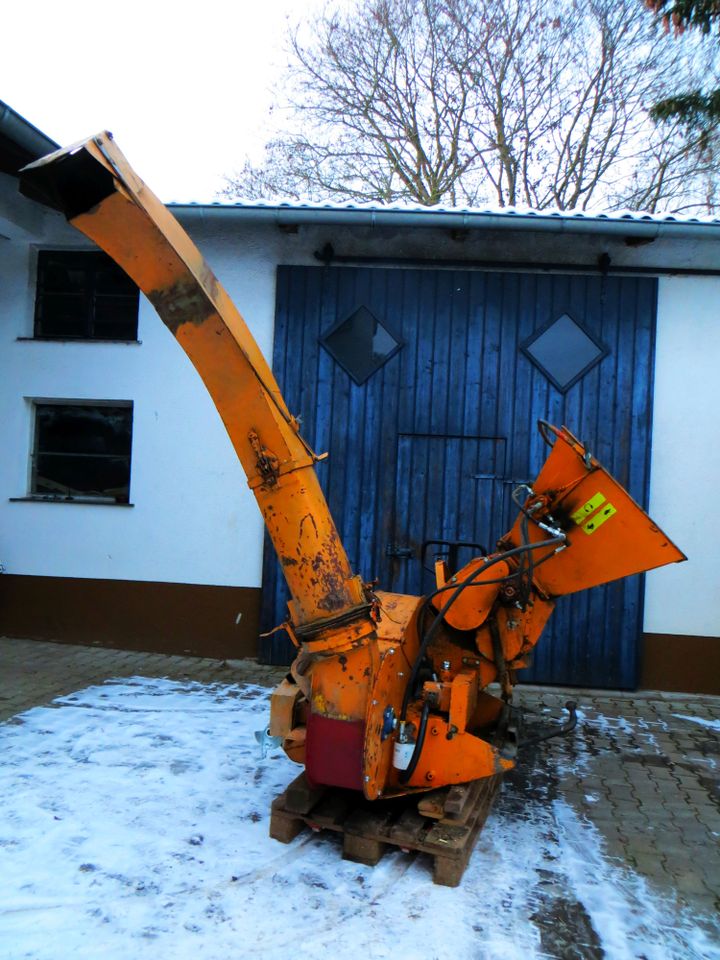 SCHLIESING Z400 -Hacker- Holzhacker -Häcksler- Hackschnitzel in Ebersburg