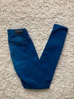 ONLY Carmen Jeans Hose blau 27/32 Bayern - Geiselhöring Vorschau