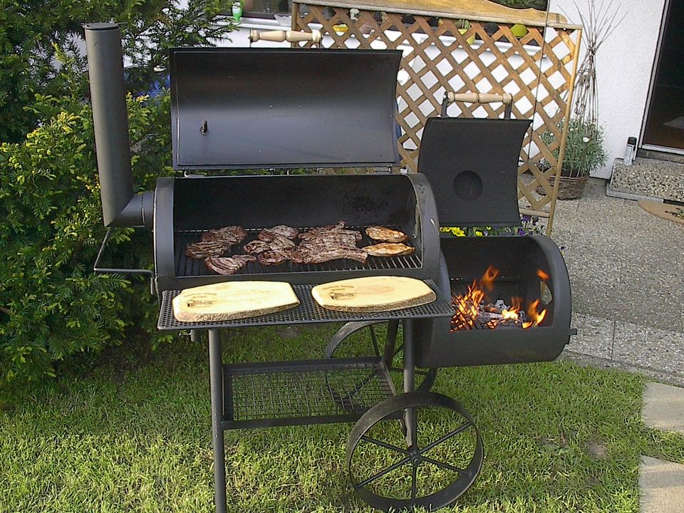 Smoker Grill BBG aus 5 mm Stahl 120 x 60 x 140 cm sofort lieferbar, Nur 1399,00 €* in Neunkirchen a. Brand