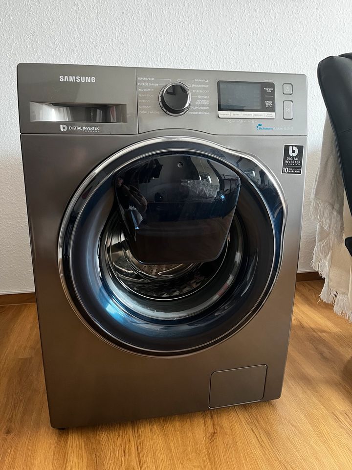 Samsung AddWash Waschmaschine grau WW80K6404QX/EG in Dresden