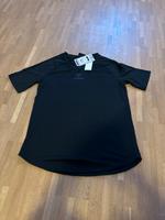 Set aus zwei Shirts von Hummel Niedersachsen - Laatzen Vorschau