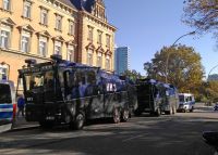 1 Foto Bild Wasserwerfer Mecklenburg Vorpommern Poster Polizei Hamburg-Mitte - Hamburg Borgfelde Vorschau