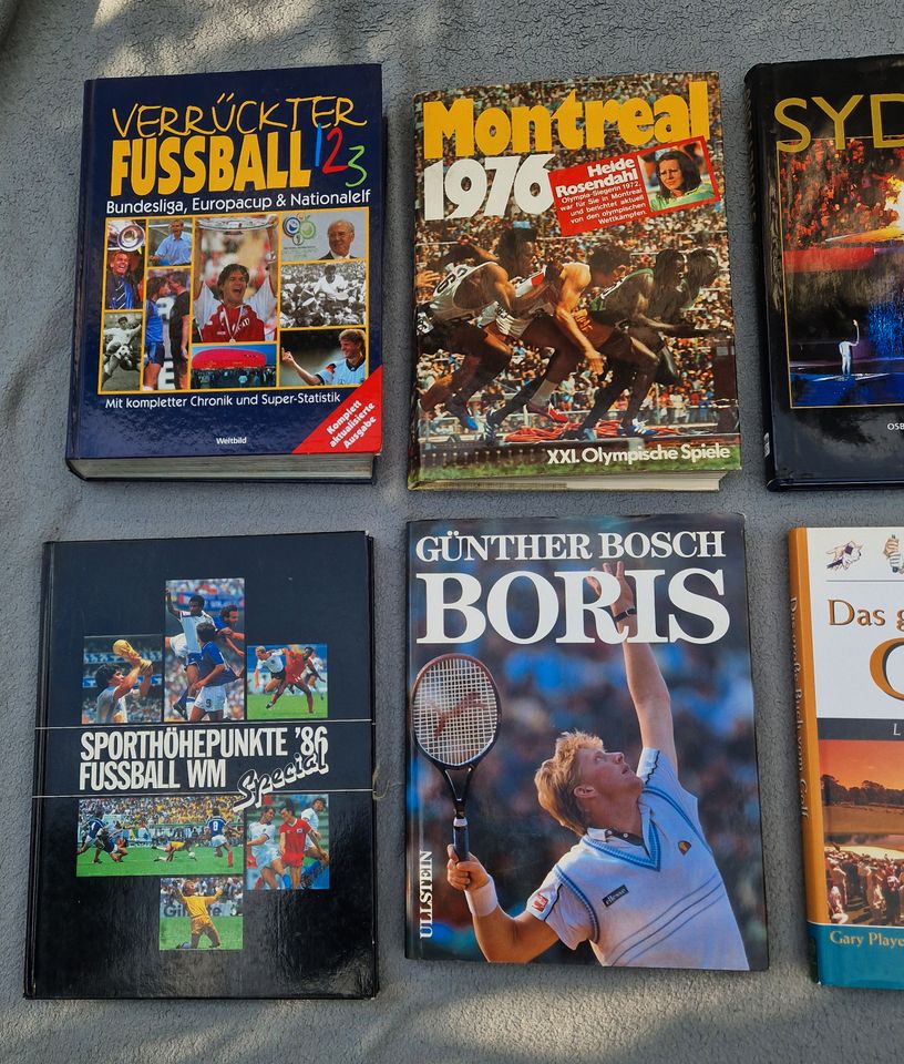 8 Sportbücher Fussball,Olympiade,Tennis und Golf in Solingen