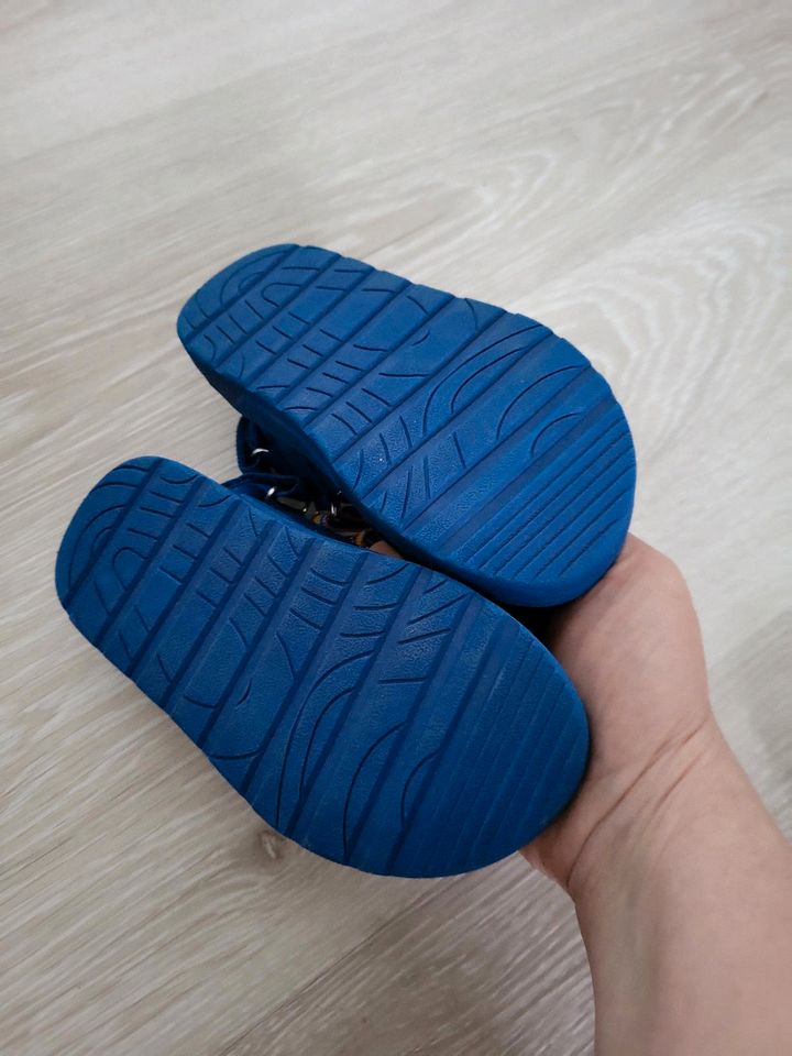 Sandalen in blau von H&M Gr.27 - noch komplett neu! in Bochum