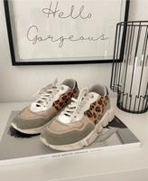 ❤️tolle Sneaker Schuhe von Ovye in gr. 38 grau / weiß / Leo Bayern - Würzburg Vorschau