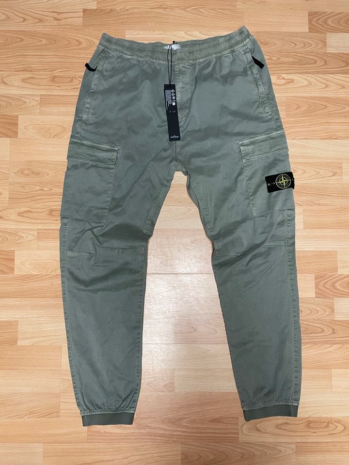 Stone Island cargohose Größe 38 in Mühlacker