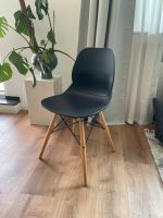 Vier Stühle im skandinavischen Design Düsseldorf - Bilk Vorschau