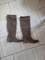 Zign Overknee Stiefel Leder Taupe Gr. 41 WIE NEU Sachsen - Wermsdorf Vorschau