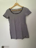 Damen Shirt Top T-Shirt Esprit blau weiß gestreift Größe S Nordrhein-Westfalen - Castrop-Rauxel Vorschau