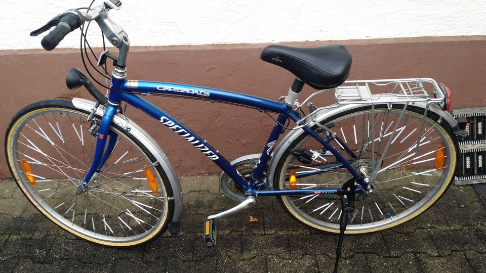 Fahrrad Speciaized Crossroads  28 Zoll in Birenbach