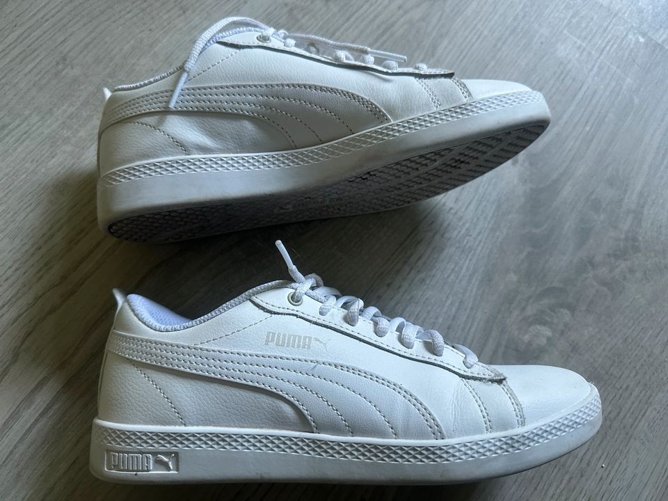 Puma Sneaker weiß Gr.37 in Oer-Erkenschwick