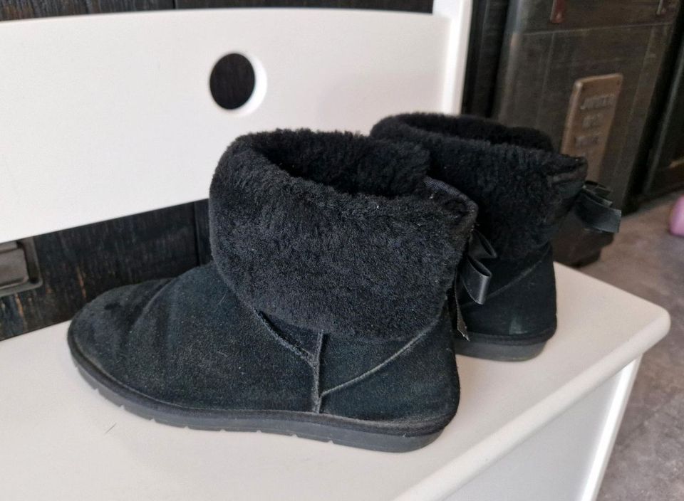 Winterstiefel Gr. 40 Damen Boots schwarz - Stiefel Ugg in Kamen
