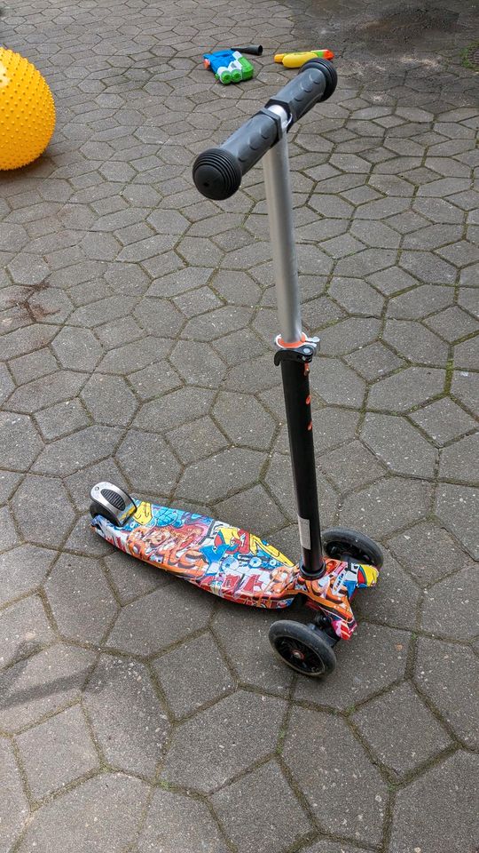 Kinderroller Scooter in Strullendorf