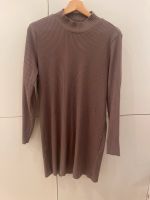 H&M Rippstrick sShirt Longsleeve Gr. 42 lang wie NEU Friedrichshain-Kreuzberg - Friedrichshain Vorschau