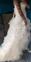 Lisa DONETTI Brautkleid Hochzeitskleid Weiß Vokuhila Gr. 34 XS 36 Nordrhein-Westfalen - Bottrop Vorschau