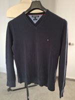 HILFIGER blauer Pullover Nordrhein-Westfalen - Lübbecke  Vorschau