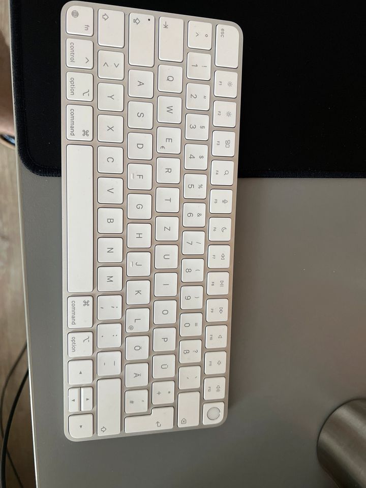 Apple Magic Keyboard in Weyerbusch