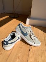 Schuhe Nike Velourleder hell beige blau Größe 44 Nordrhein-Westfalen - Witten Vorschau