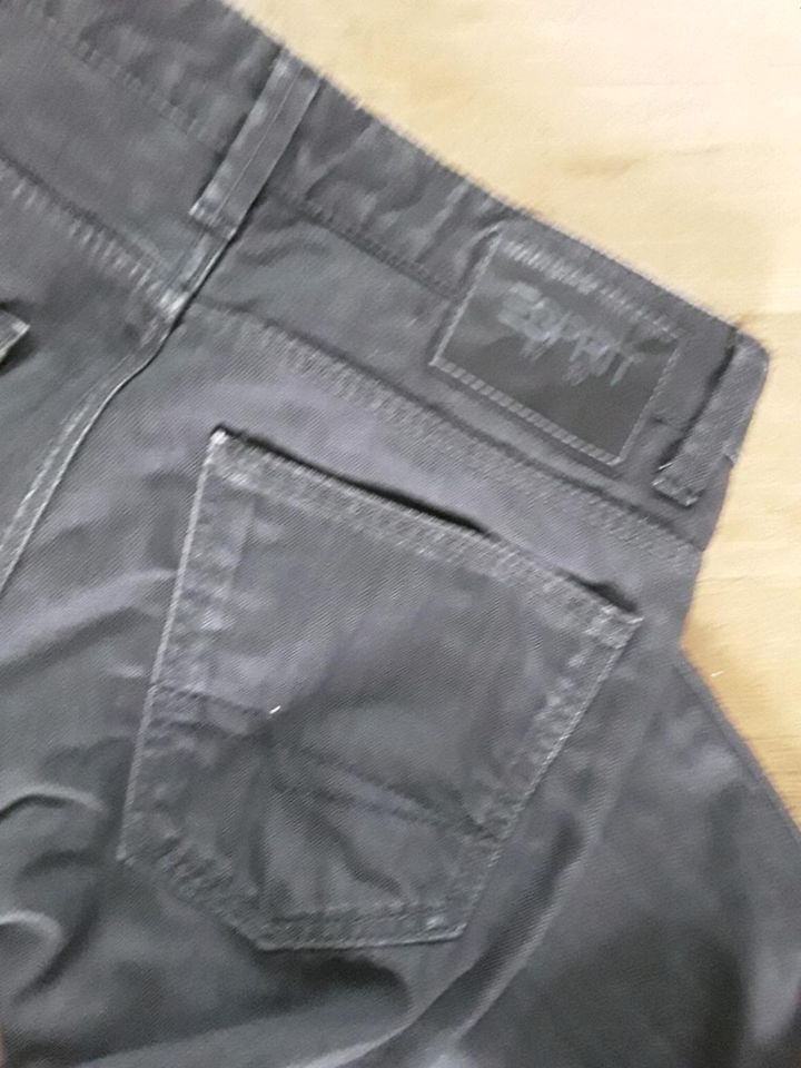 Esprit Herren jeans Grau in Hilchenbach