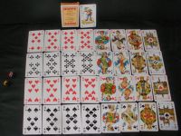 2 St- zweifarbige Würfel + 1 Kartenspiel, sehr gut erhalten Bayern - Waldbüttelbrunn Vorschau