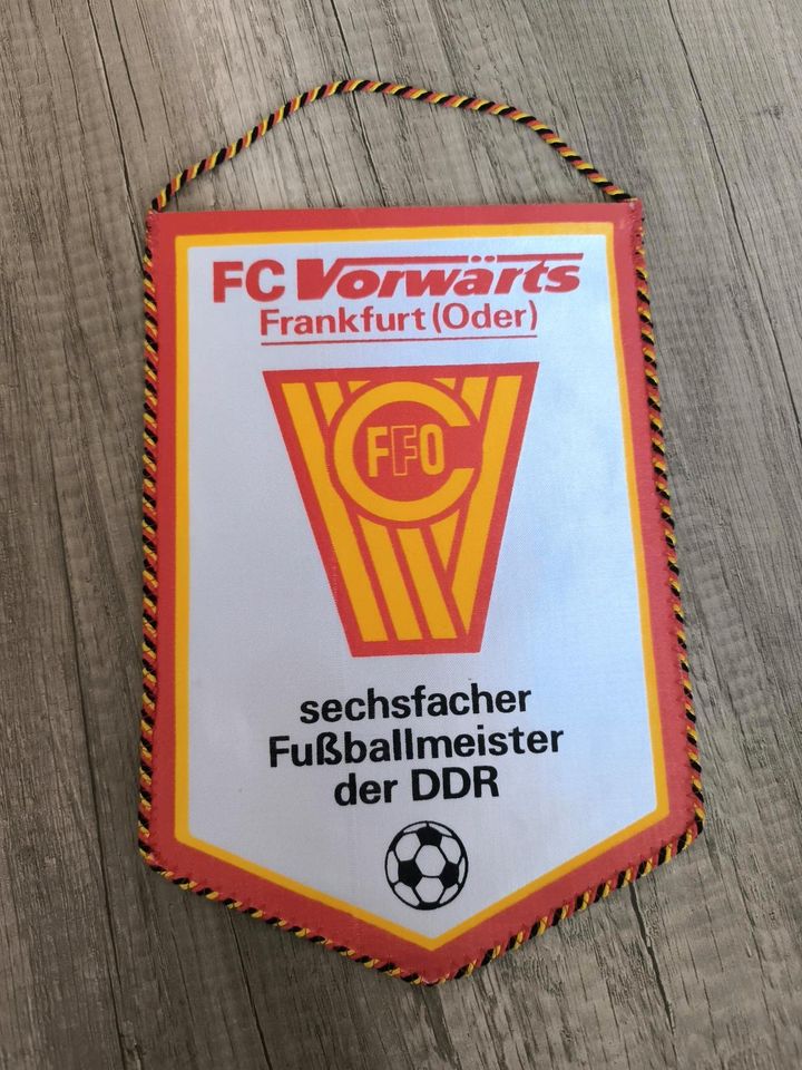 Wimpel Vorwärts Frankfurt/O. - DDR Oberliga 1981/1982 in Rochlitz