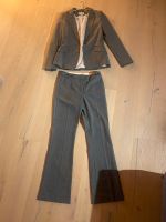 H&M Anzug grau Blazer Hose neu schick Gr. 36 S Rheinland-Pfalz - Rockenhausen Vorschau