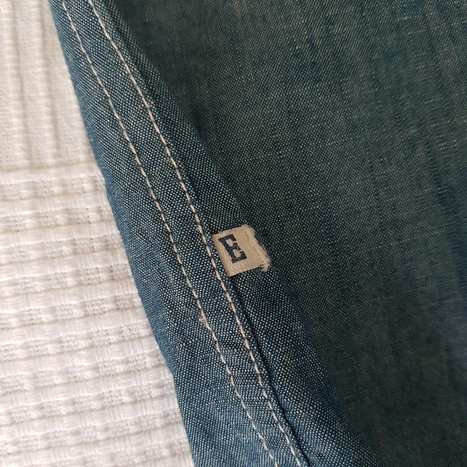 Jeans Hemd Edwin S blau in Düsseldorf