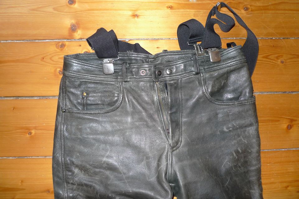 VANUCCI - Biker-Lederhose + Träger, Gr. 52 in Berlin