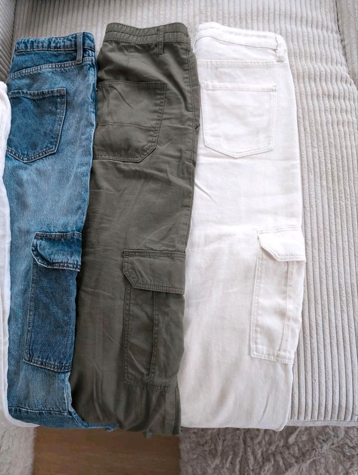 ❤️  Cargo Hosen Jeans 158 weiss Leinen blau zweifarbig H&M in Rangsdorf