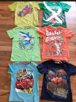 5er Set T Shirts Motive Autos Rennwagen Hai Tiger Gr 122 Disney Sachsen - Riesa Vorschau