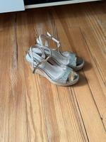 Sandalen gr 39 sehr schön bequeme Saarbrücken-West - Burbach Vorschau