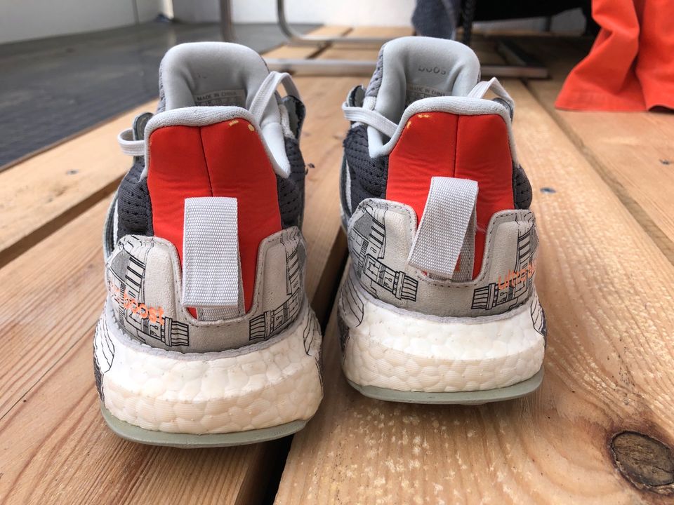 adidas Ultraboost Star Wars in Gr: 37 1/3 Kinder Jungen Sneaker in Rostock