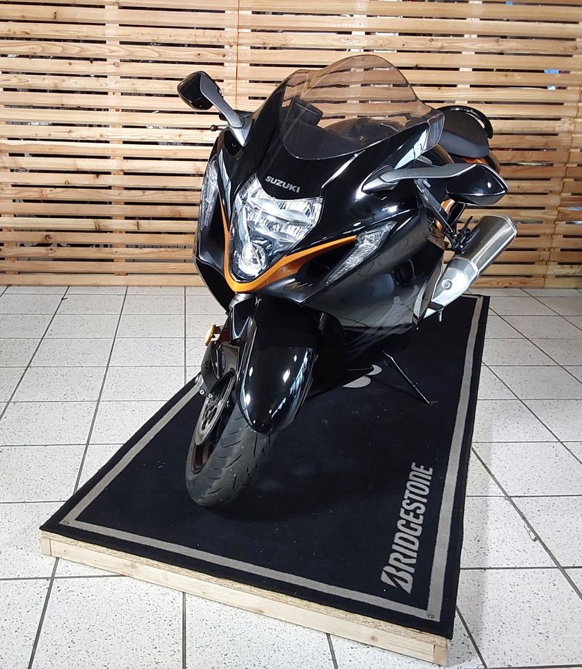 Suzuki GSX 1300 R Hayabusa in Handorf