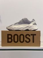 Adidas Yeezy Boost 700 Static V2 NEU US12 EU46 2/3 Baden-Württemberg - Wolfschlugen Vorschau