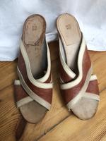 Moma Mules Pumps Clogs Gr. 41 Leder braun Pankow - Prenzlauer Berg Vorschau