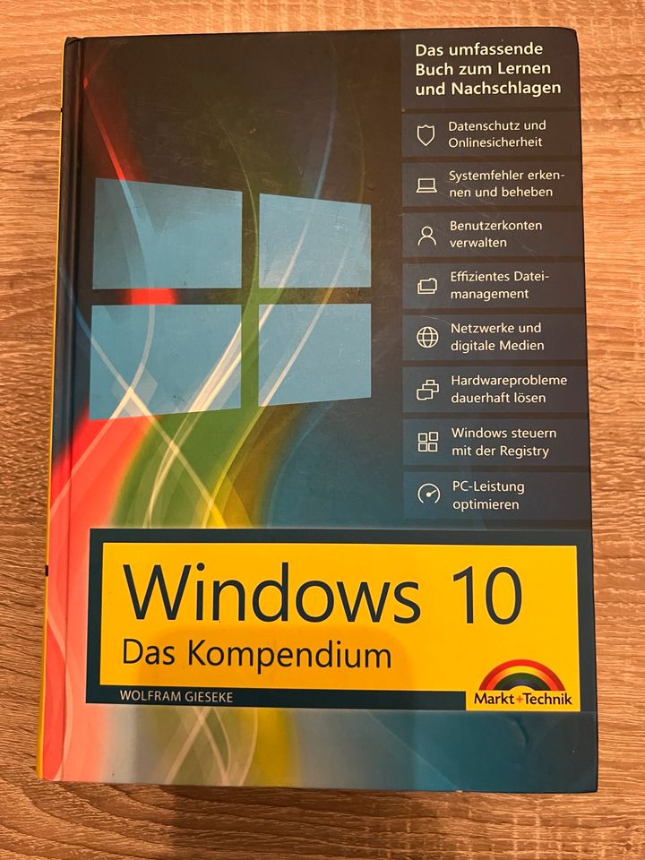 Windows 10 Buch - das Kompendium in Stuttgart