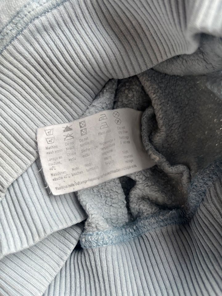 Esprit Jungen Hoodie Kapuzenpullover Größe 128/134 in Bühl