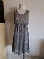 Schönes Kleid mit Futter von Esprit 36 Bayern - Roth Vorschau