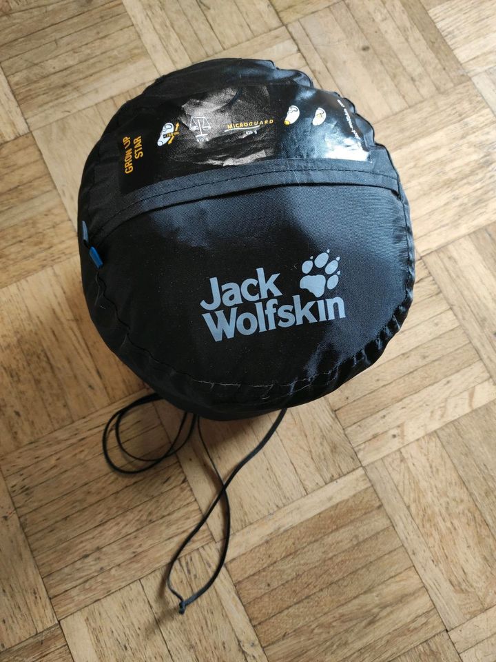 Jack Wolfskin, Schlafsack, grow up star in Halle
