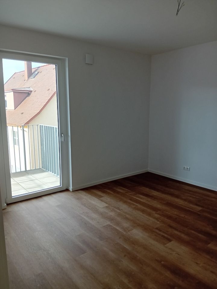 *Geräumige 2 Zimmer Wohnung in zentraler Lage - ideal für Senioren* in Bad Mergentheim