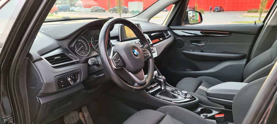 BMW 218d Aktive Tourer in Hannover