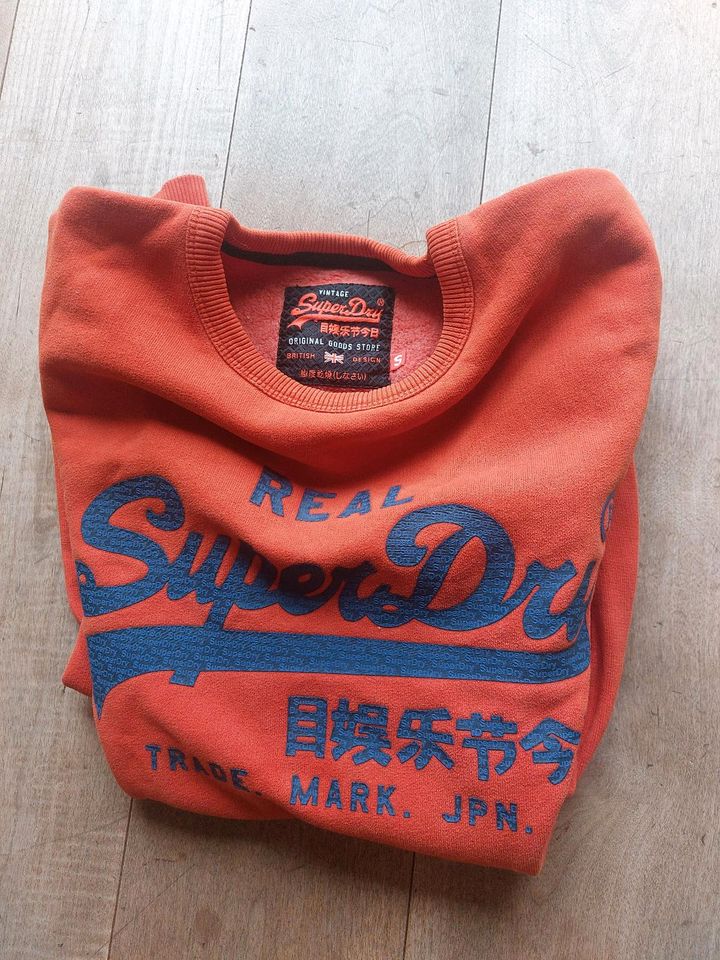 Pulli von Super Dry in Wolfratshausen