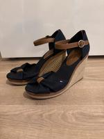 Tommy Hilfiger Pumps Bayern - Wartenberg Vorschau