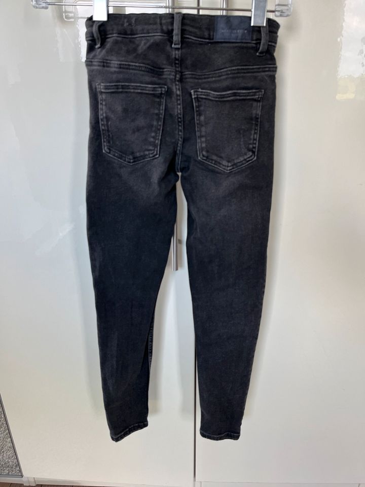 Skinny Jeans Zara in Edewecht