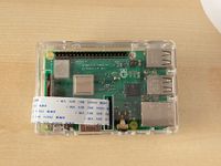 Raspberry Pi 3 B+ mit Gehäuse und Kamera *Wie Neu* Aachen - Aachen-Mitte Vorschau