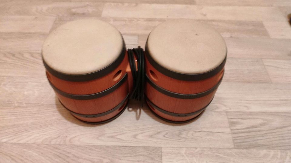 Donkey Konga Spiel und Bongo Controller für die GameCube in Hattingen