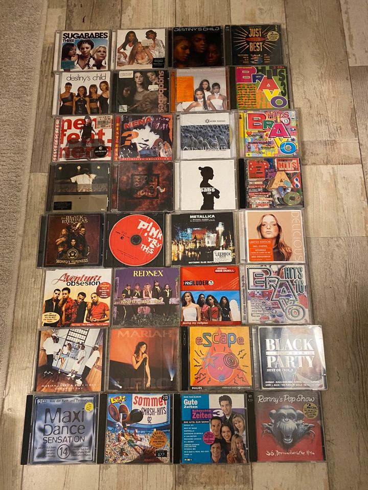 CD Musik Sammlung riesig guter Zustand über 100 CDs in Mönchengladbach