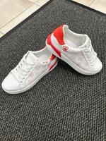 Guess Damen Sneaker Schuhe Sportschuhe Größe 36 Weiß Rot wie Neu Bayern - Peißenberg Vorschau