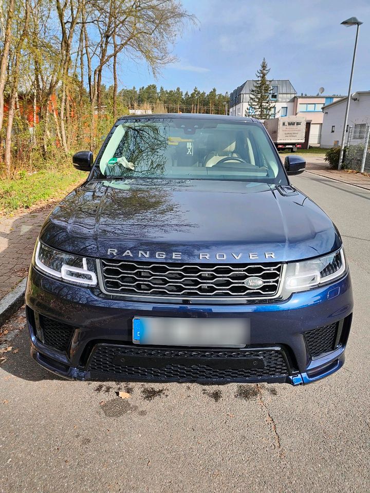 Land Rover Range Rover Sport 3.0 SDV 6 HSE/PANO/LED/CAM in Feucht