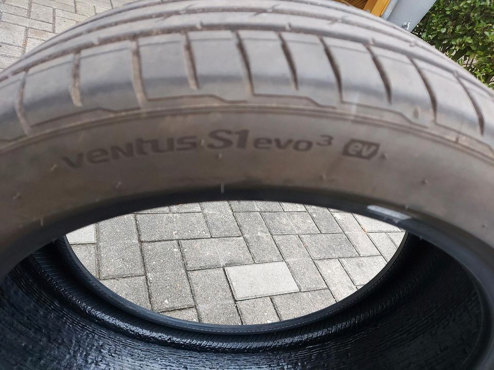 ID Buzz 235/45R21 u. 265/40R21 Sommerreifen nur kurz gefahren in Harsefeld